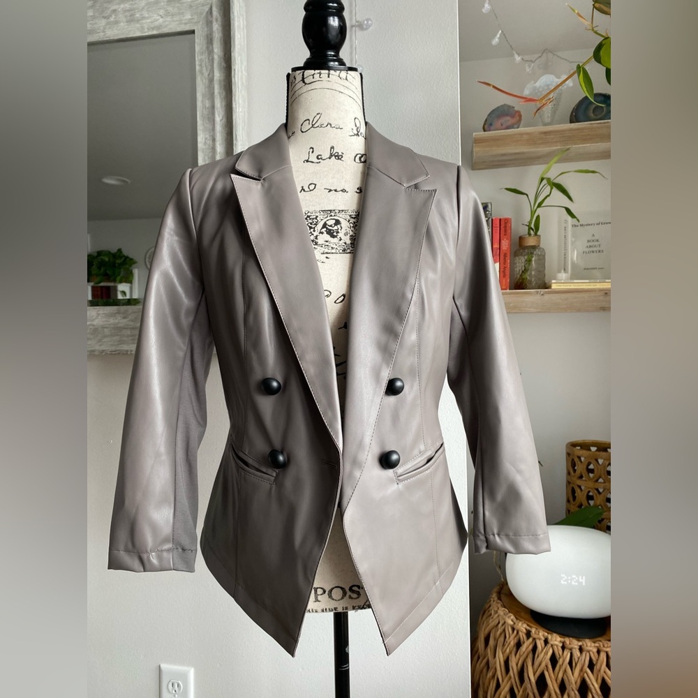 Beautiful Faux leather Blazer Jacket